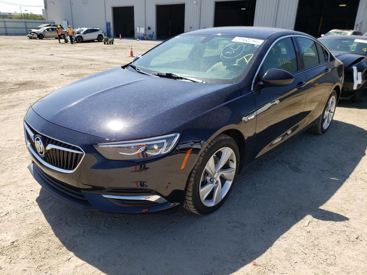 Photo 2 from auction – 2018 BUICK REGAL PREF with VIN W04GL6SXXJ1096423