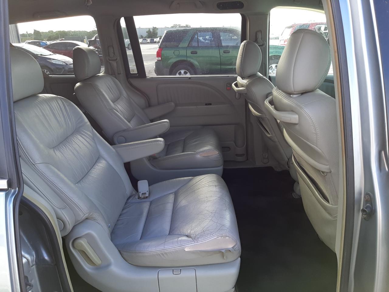 Photo 6 from auction – 2006 HONDA ODYSSEY EX with VIN 5FNRL387X6B112266