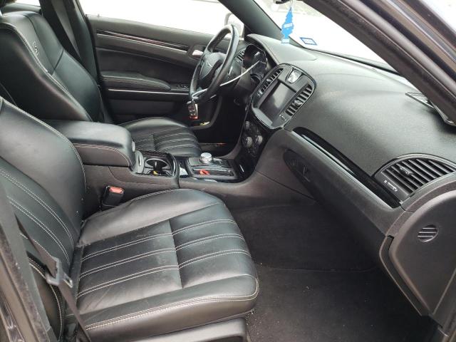 Photo 5 from auction – 2019 CHRYSLER 300 S with VIN 2C3CCABG9KH516414
