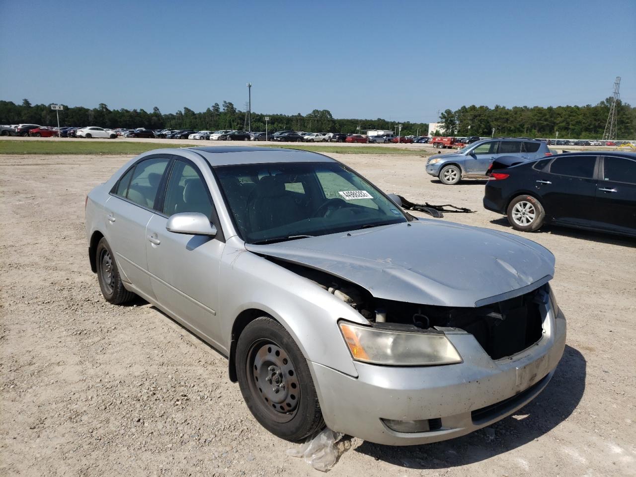 HYUNDAI SONATA SE 2008 with VIN 5NPEU46F68H335596 - Photo from auction
