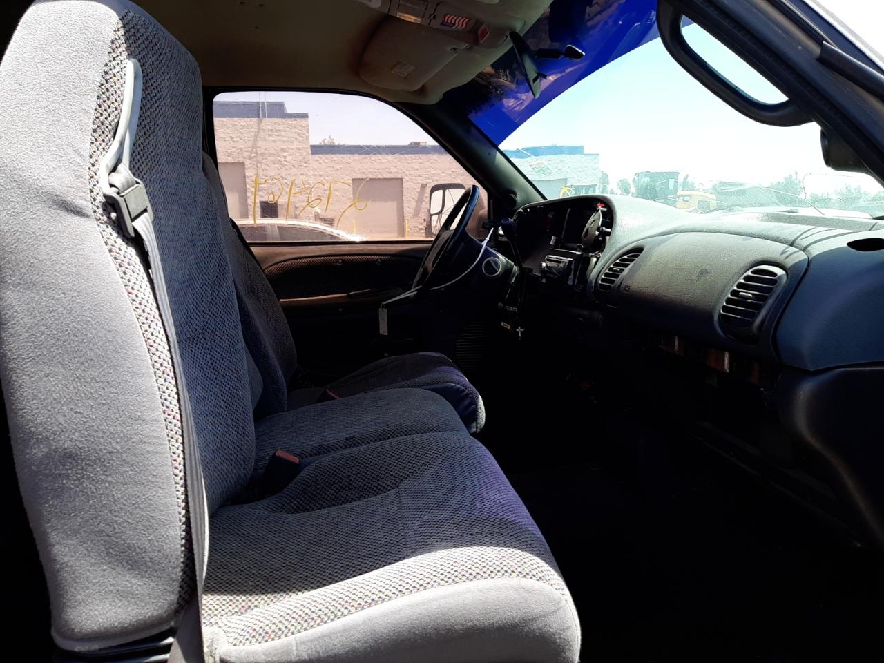 Photo 5 from auction – 1999 DODGE RAM 2500 with VIN 1B7KC2366XJ623753