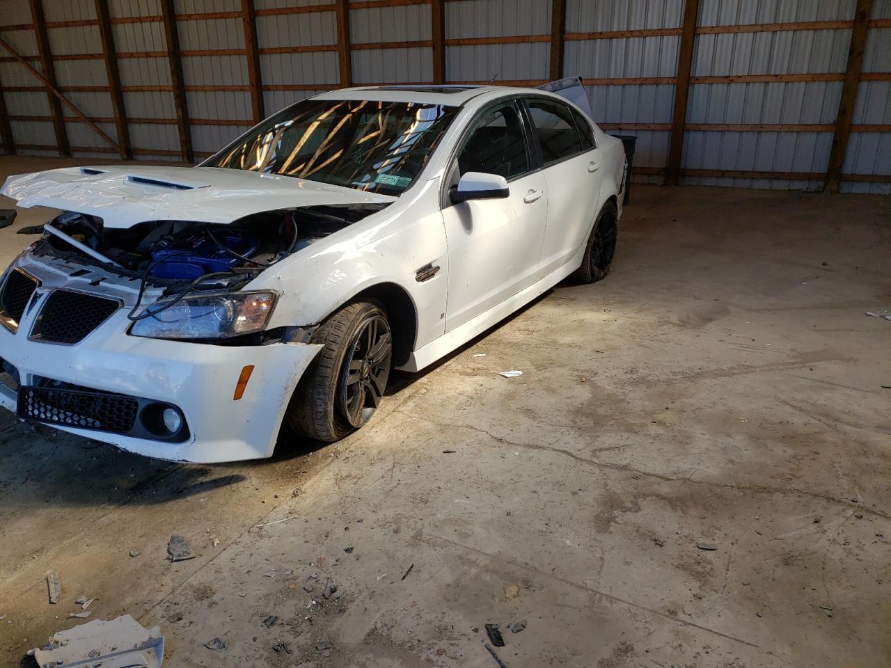 Photo 2 from auction – 2009 PONTIAC G8 with VIN 6G2ER57789L192203