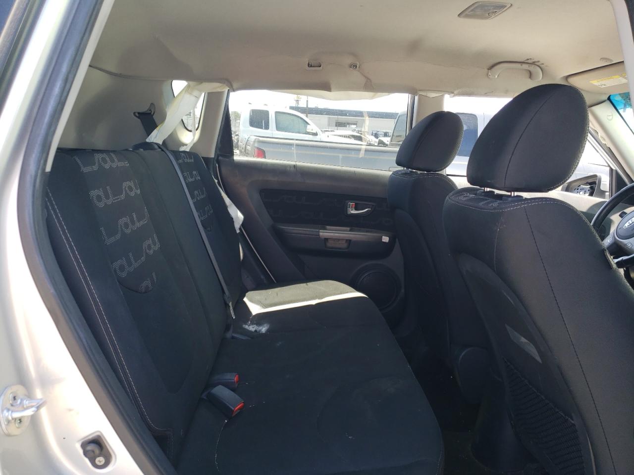 Photo 6 from auction – 2013 KIA SOUL + with VIN KNDJT2A63D7568895