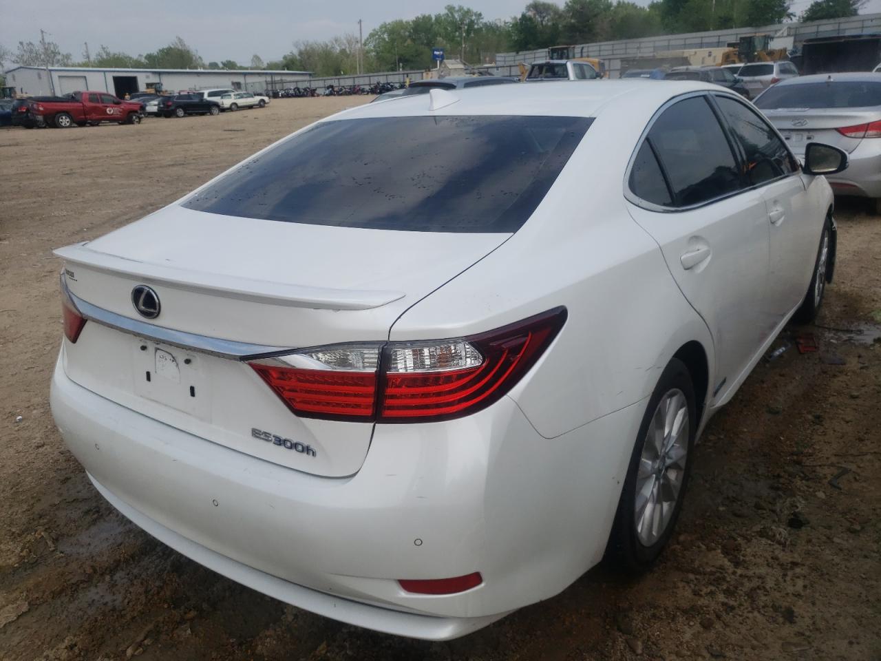 Photo 4 from auction – 2015 LEXUS ES 300H with VIN JTHBW1GG5F2094985