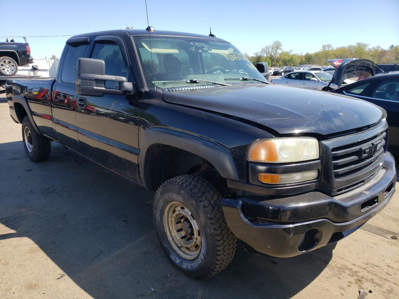 Photo 1 from auction – 2004 GMC NEW SIERRA with VIN 1GTHK39U24E265614