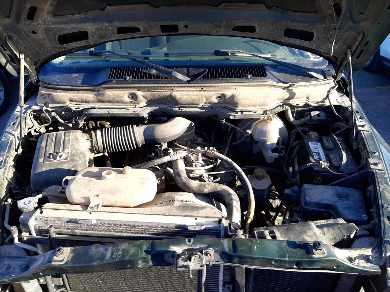 Photo 7 from auction – 2002 DODGE RAM 1500 with VIN 3D7HU18Z52G127119