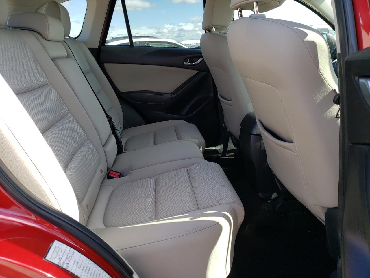 Photo 6 from auction – 2016 MAZDA CX-5 TOURI with VIN JM3KE2CY4G0660518