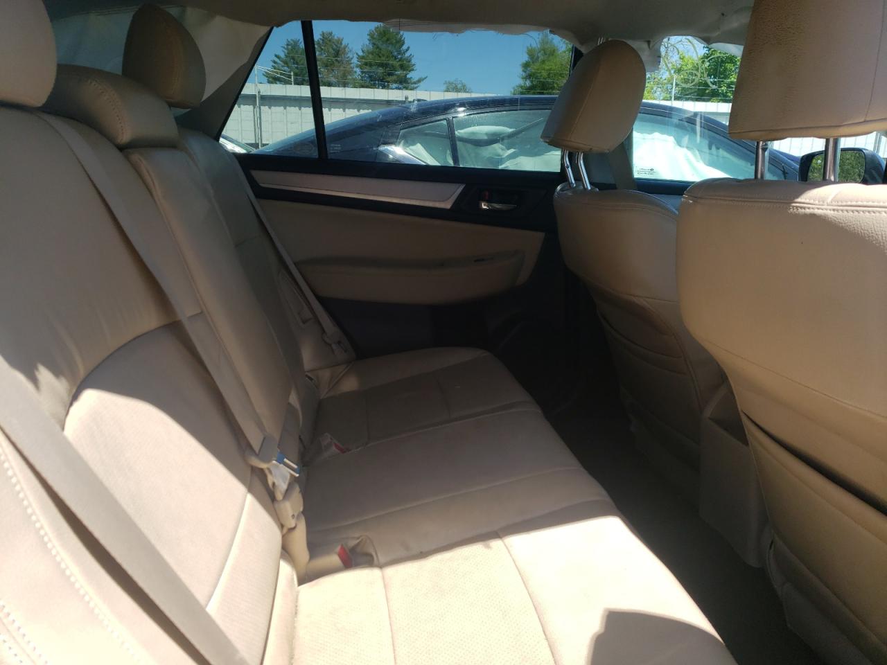 Photo 6 from auction – 2016 SUBARU OUTBACK 2. with VIN 4S4BSACC7G3287050
