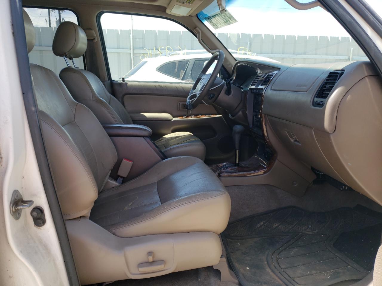 Photo 5 from auction – 2000 TOYOTA 4RUNNER LI with VIN JT3GN87R6Y0137639