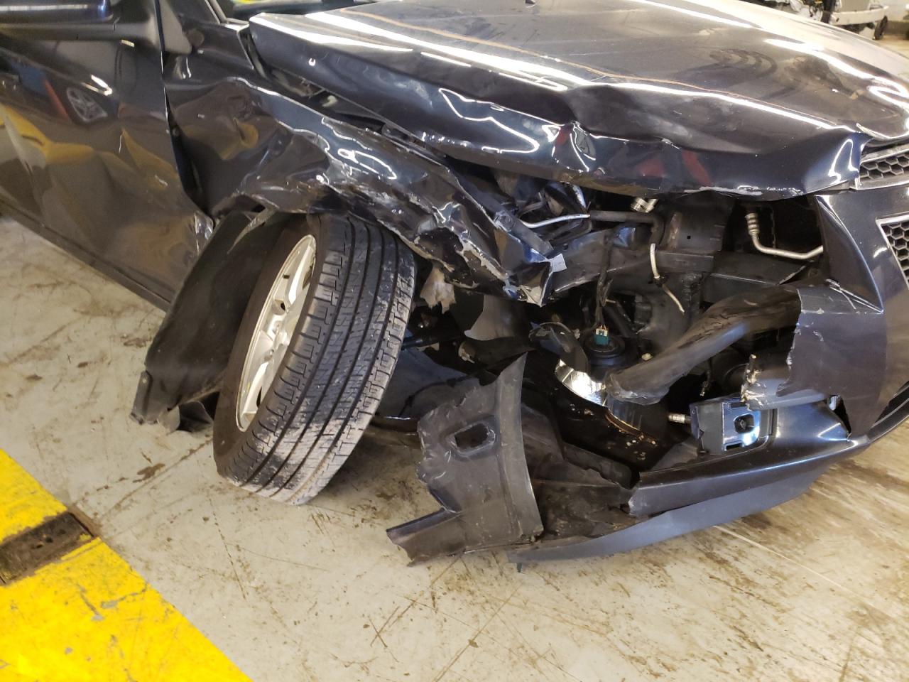Photo 9 from auction – 2014 CHEVROLET CRUZE LT with VIN 1G1PC5SB1E7378420