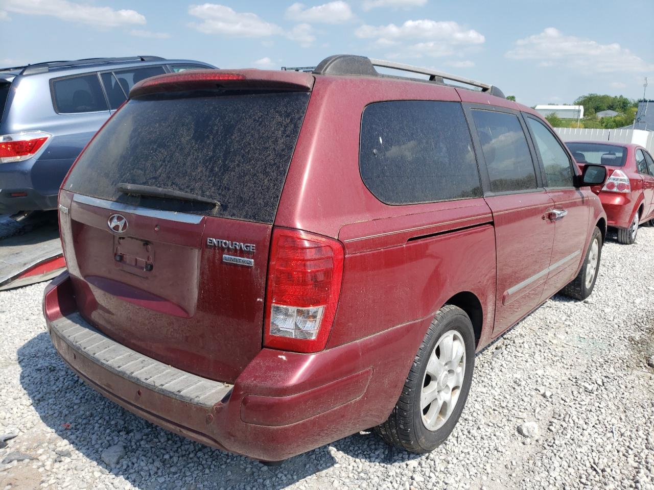 صورة رقم 4 من المزاد - 2007 HYUNDAI ENTOURAGE مع VIN KNDMC233376012869