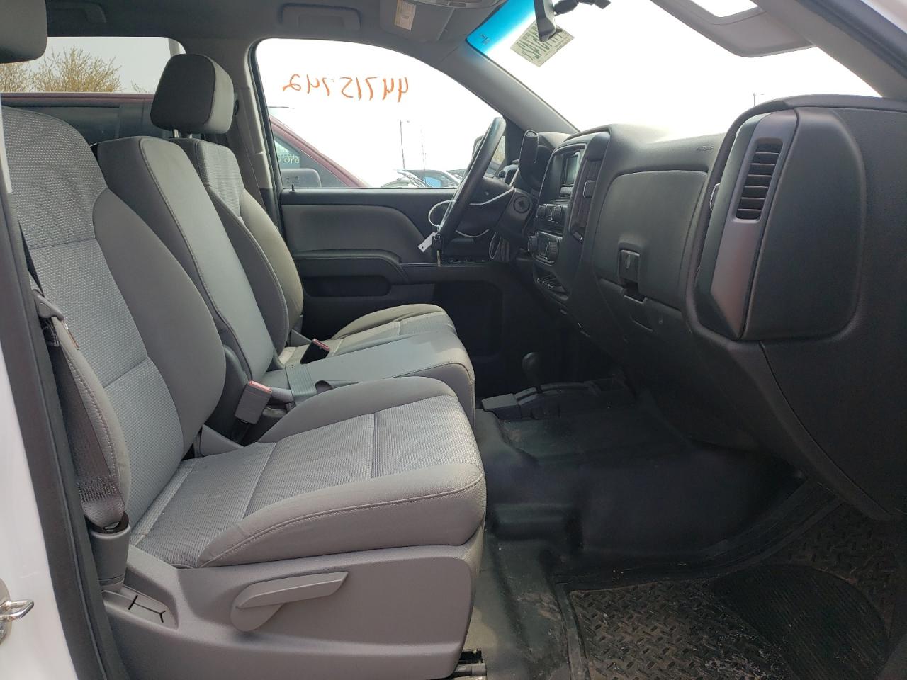 Photo 5 from auction – 2015 CHEVROLET SILVERADO with VIN 3GCUKPEC3FG331201