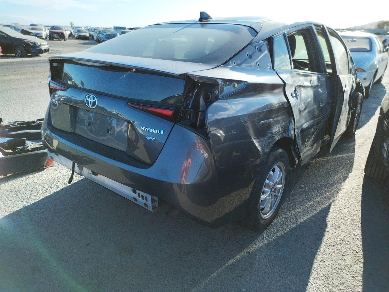 Photo 4 from auction – 2019 TOYOTA PRIUS with VIN JTDKARFU1K3100503