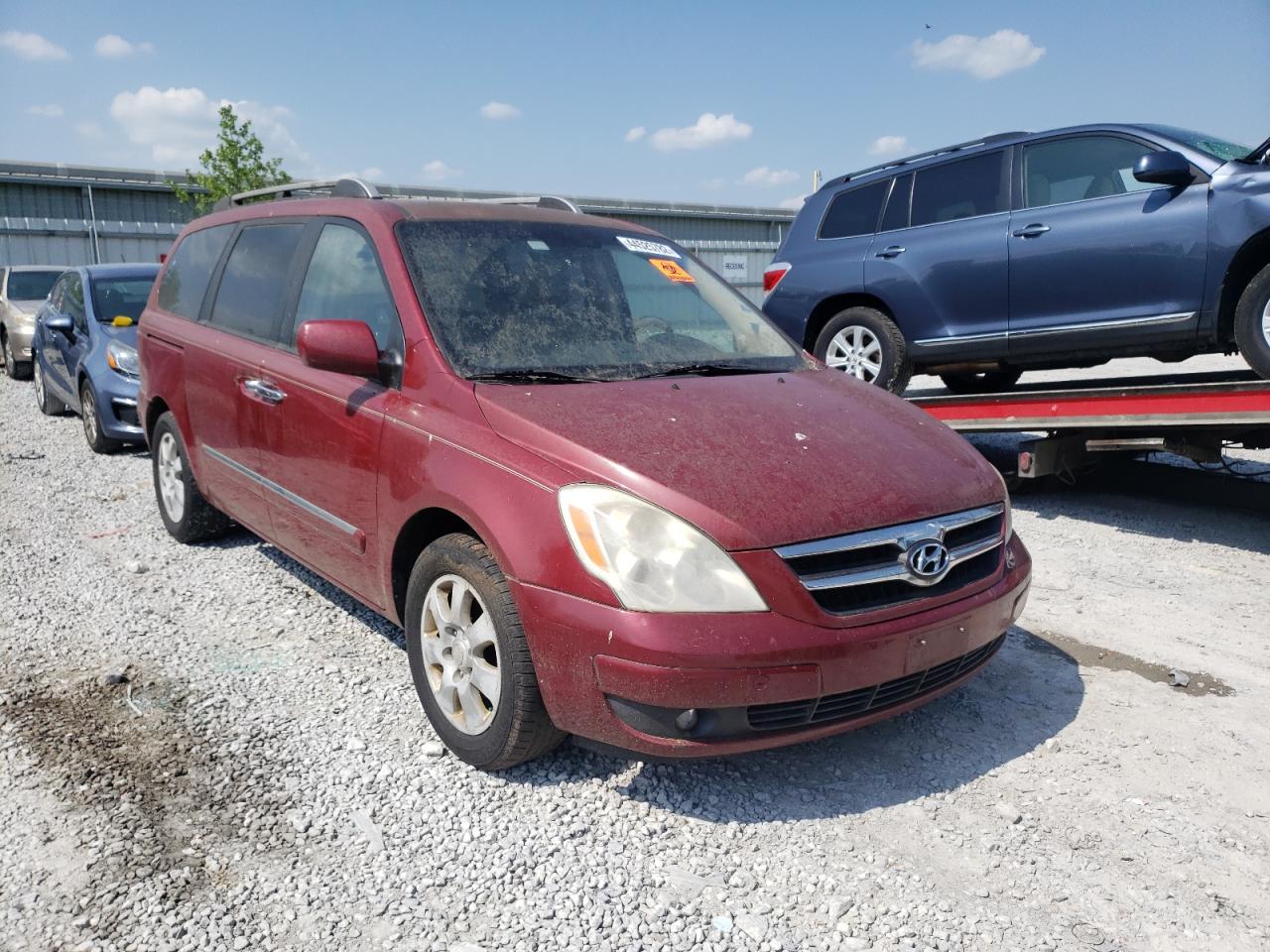 HYUNDAI ENTOURAGE 2007 مع رقم تعريف المركبة KNDMC233376012869 - صورة من المزاد