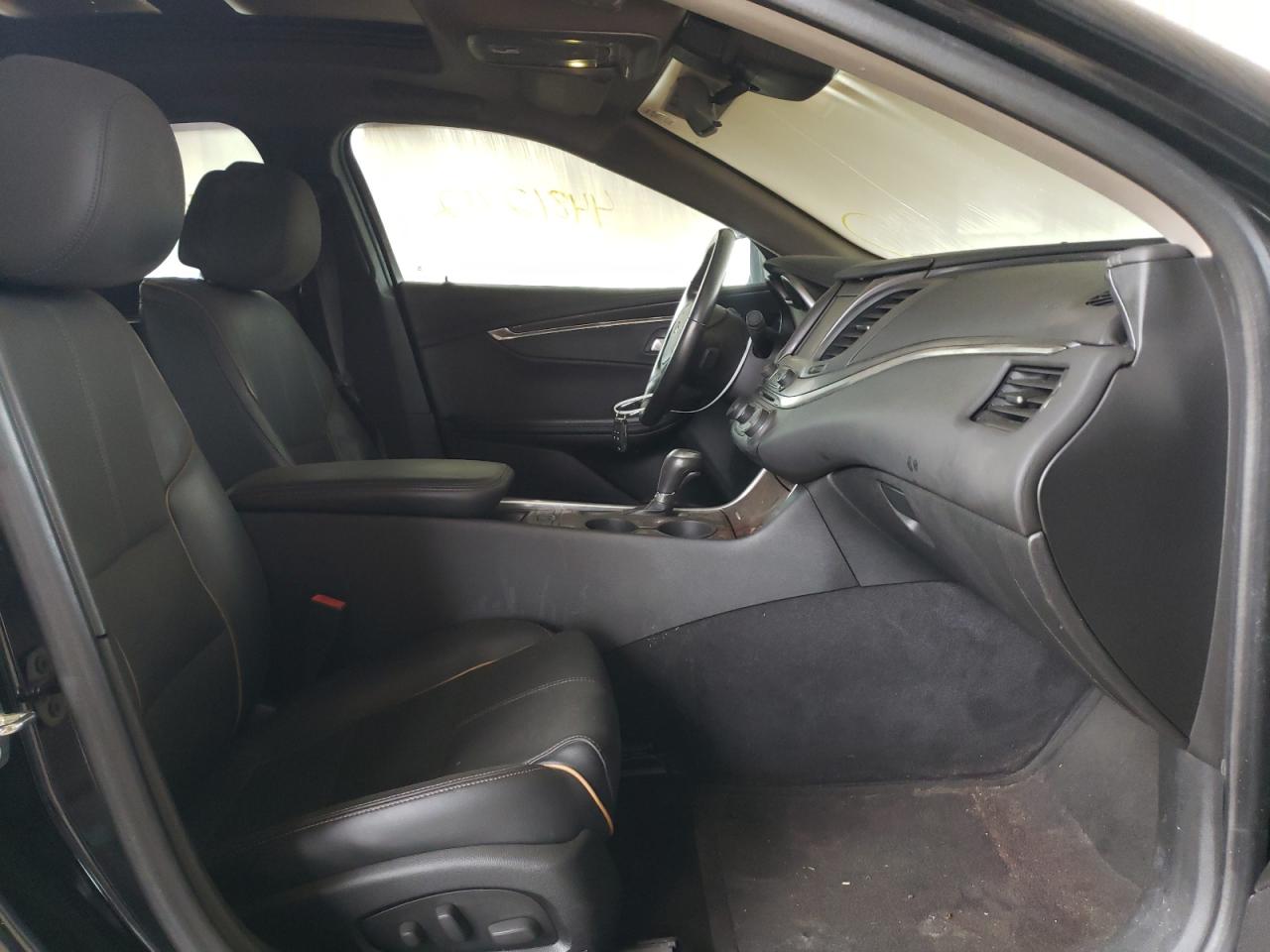 Photo 19 from auction – 2014 CHEVROLET IMPALA LTZ with VIN 2G1155S33E9104756
