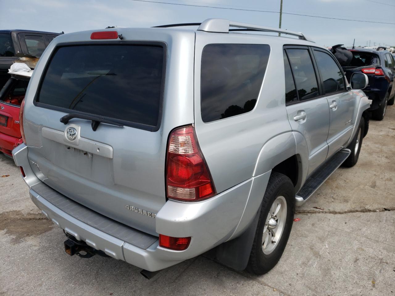 Photo 4 from auction – 2004 TOYOTA 4RUNNER LI with VIN JTEBT17R340040035
