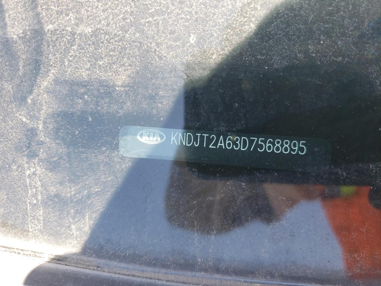 Photo 10 from auction – 2013 KIA SOUL + with VIN KNDJT2A63D7568895