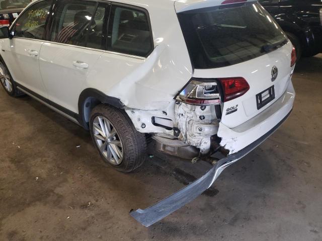 Photo 9 from auction – 2017 VOLKSWAGEN GOLF ALLTR with VIN 3VWH17AUXHM507908