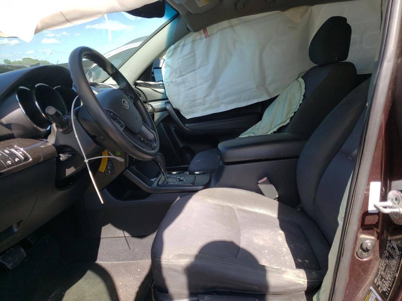 Photo 5 from auction – 2012 KIA SORENTO BA with VIN 5XYKT3A65CG239174