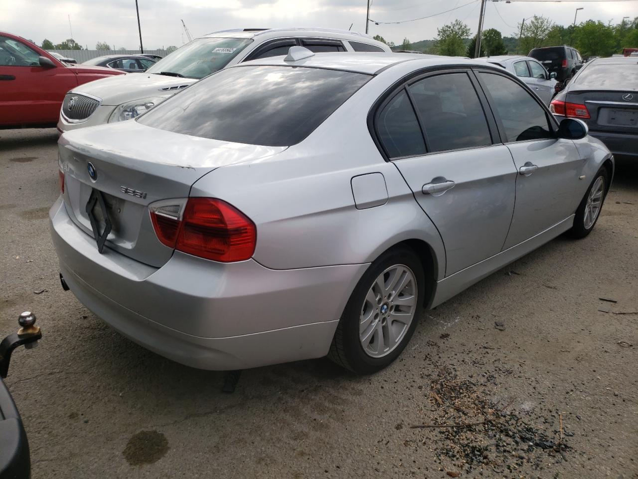 Photo 4 from auction – 2007 BMW 328 I with VIN WBAVA33557PV67704
