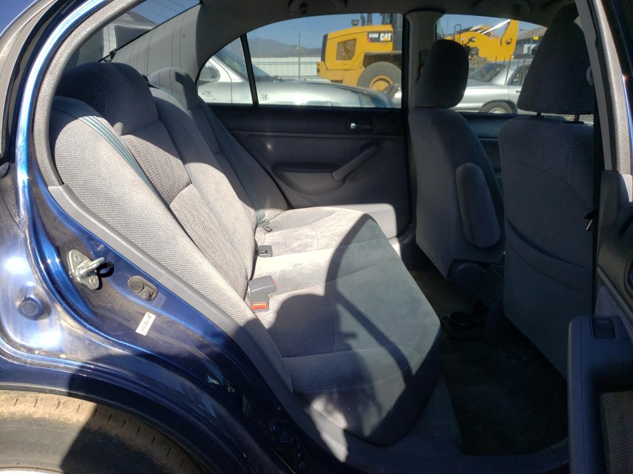 Photo 6 from auction – 2002 HONDA CIVIC EX with VIN 1HGES26782L046839