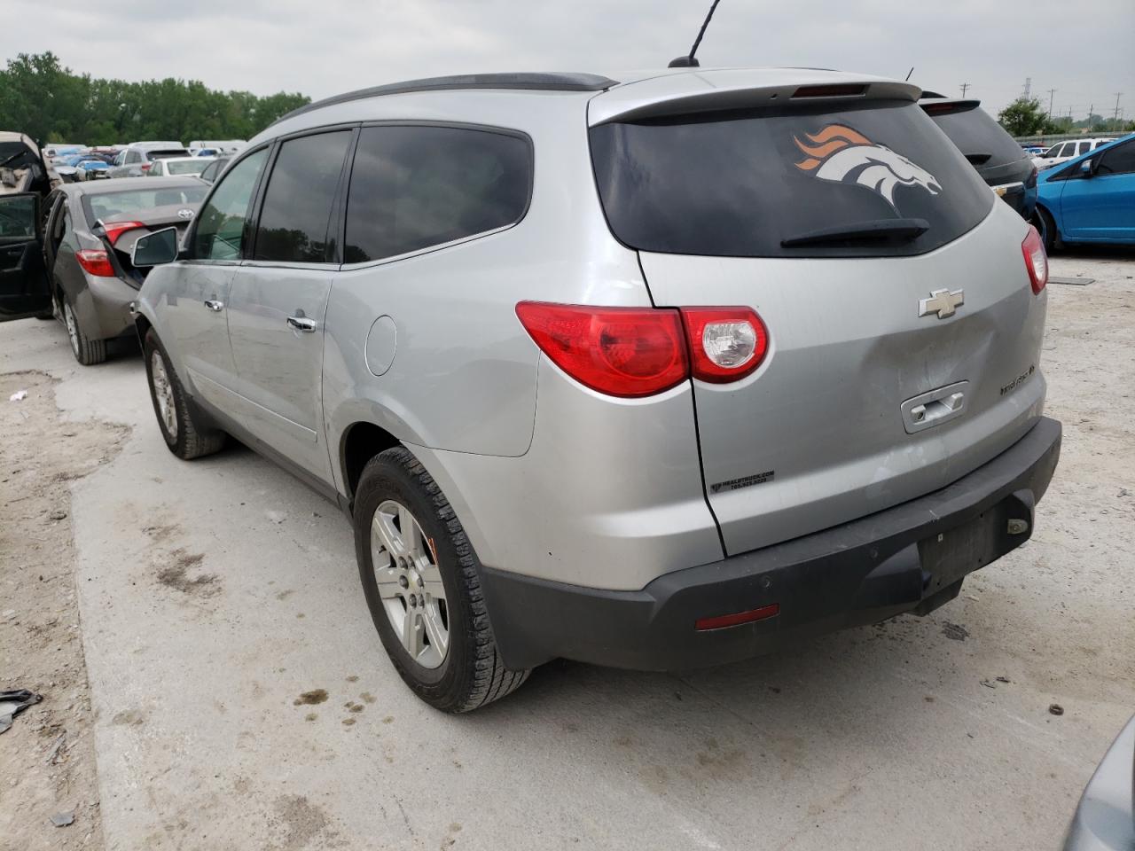 Photo 13 from auction – 2011 CHEVROLET TRAVERSE L with VIN 1GNKRJED2BJ100668
