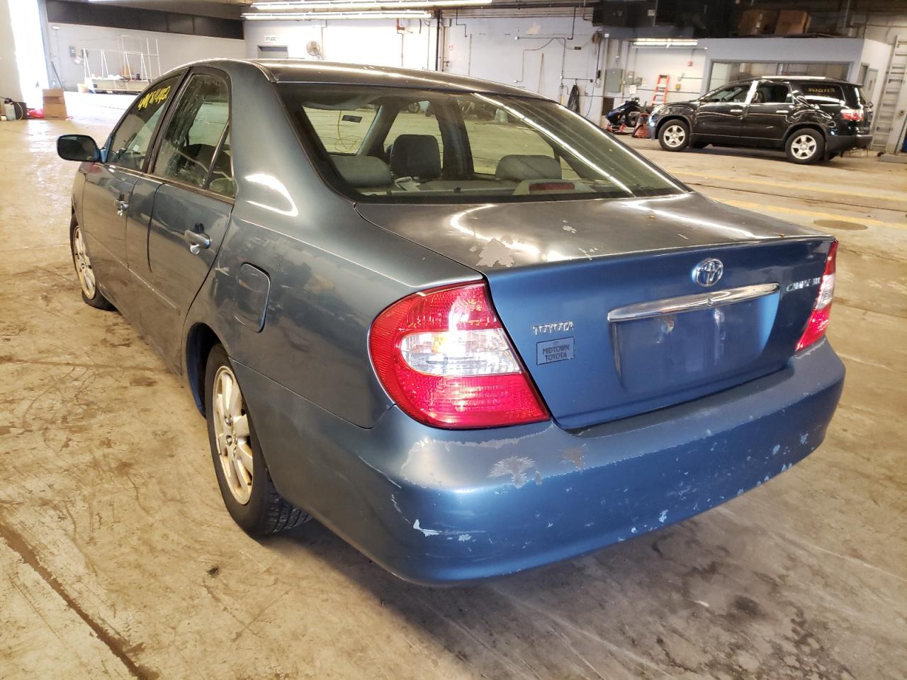 Photo 3 from auction – 2002 TOYOTA CAMRY LE with VIN 4T1BE30K12U636429