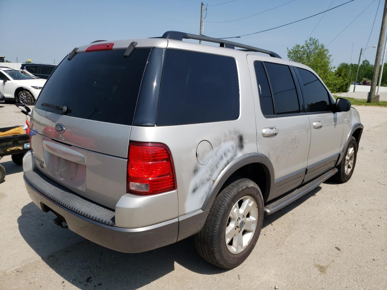 Photo 4 from auction – 2003 FORD EXPLORER X with VIN 1FMZU73K33UC55168