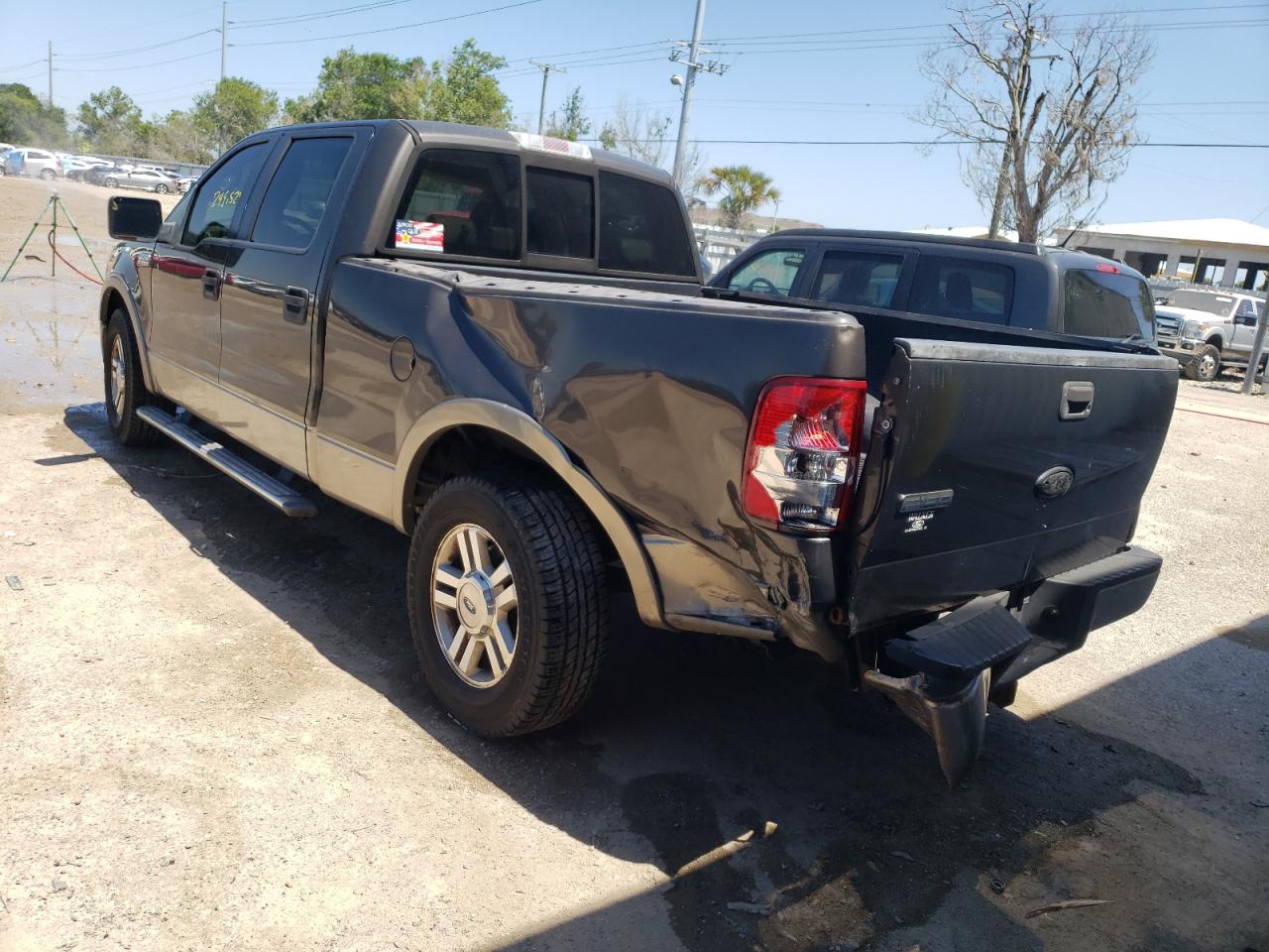 Photo 3 from auction – 2006 FORD F150 SUPER with VIN 1FTPW12V06FB36372