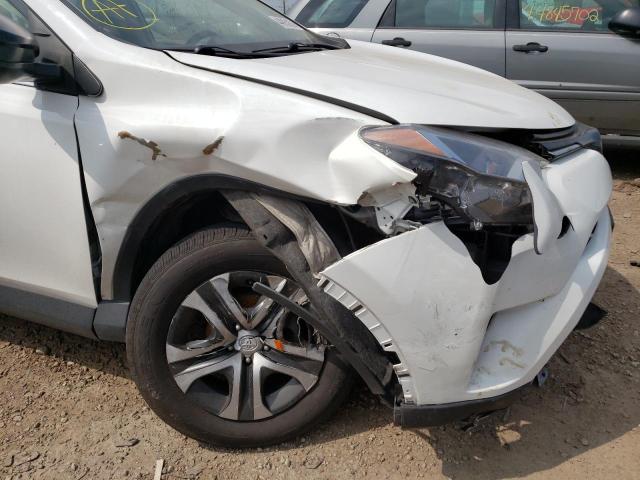 Photo 9 from auction – 2017 TOYOTA RAV4 LE with VIN JTMZFREV4HJ706036