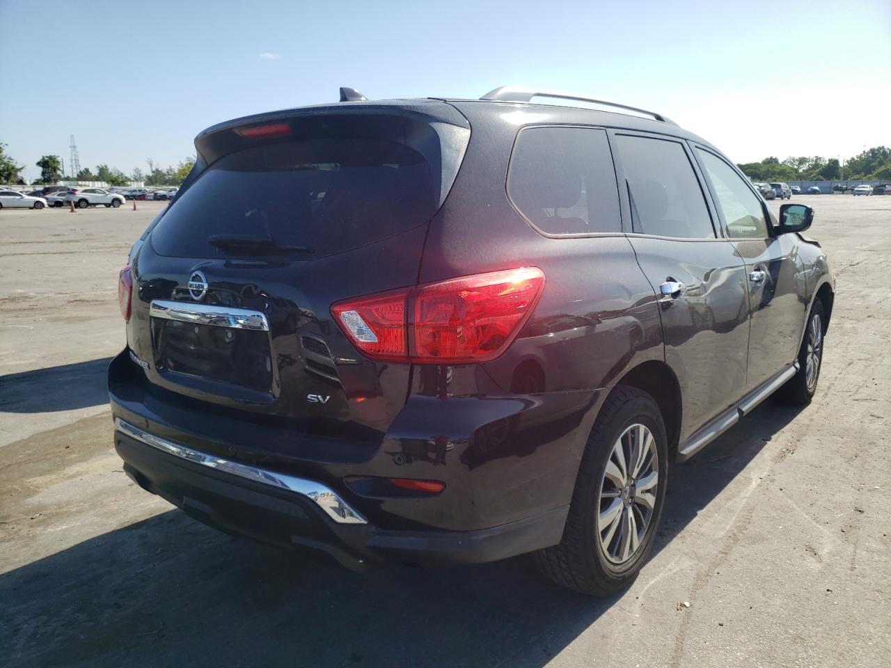 Photo 4 from auction – 2019 NISSAN PATHFINDER with VIN 5N1DR2MN4KC589799