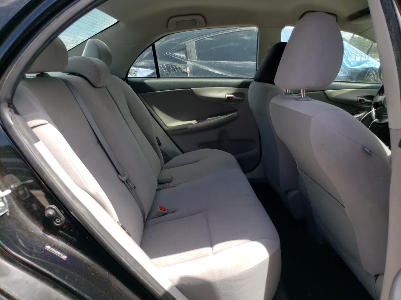 Photo 6 from auction – 2011 TOYOTA COROLLA BA with VIN JTDBU4EE8B9151109