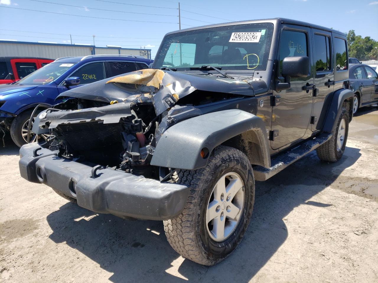 Photo 2 from auction – 2017 JEEP WRANGLER U with VIN 1C4BJWDG4HL662853