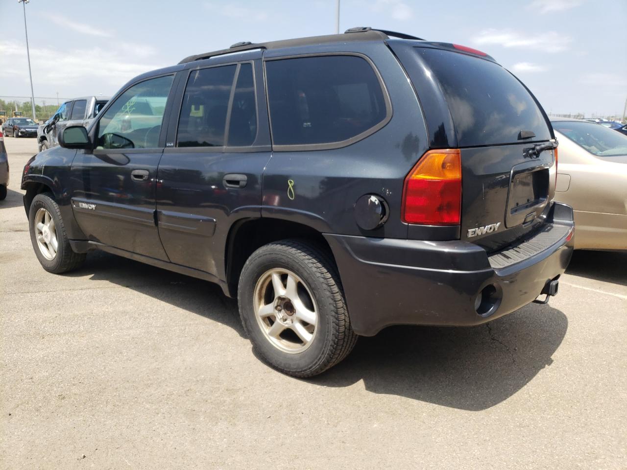 Photo 3 from auction – 2003 GMC ENVOY with VIN 1GKDT13S232380189