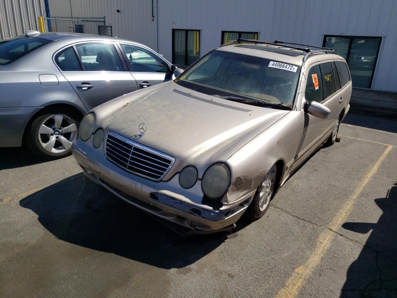 Photo 2 from auction – 2000 MERCEDES-BENZ E 320 with VIN WDBJH65J8YB065940