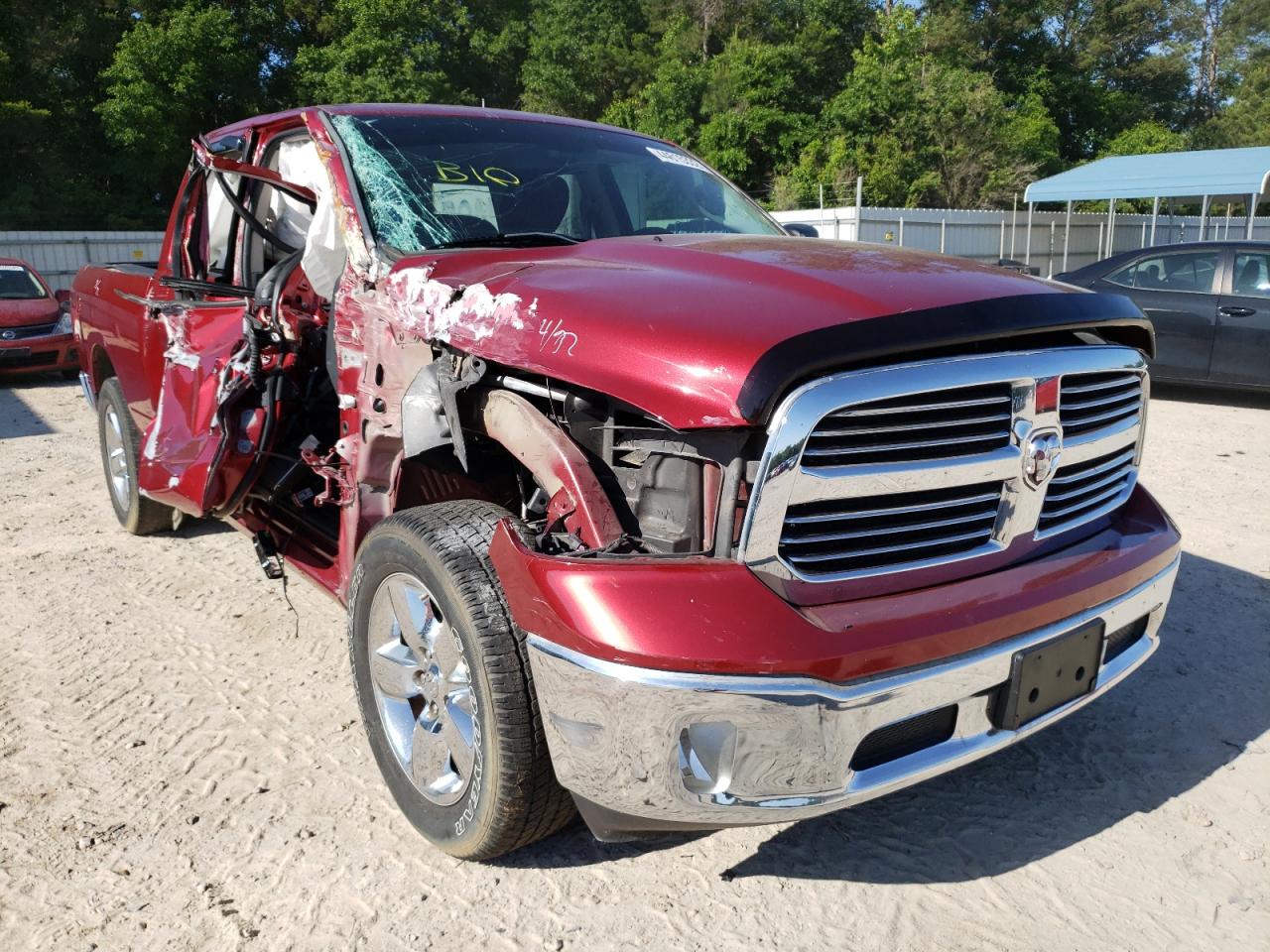 Photo 13 from auction – 2015 RAM 1500 SLT with VIN 1C6RR6GT4FS604459