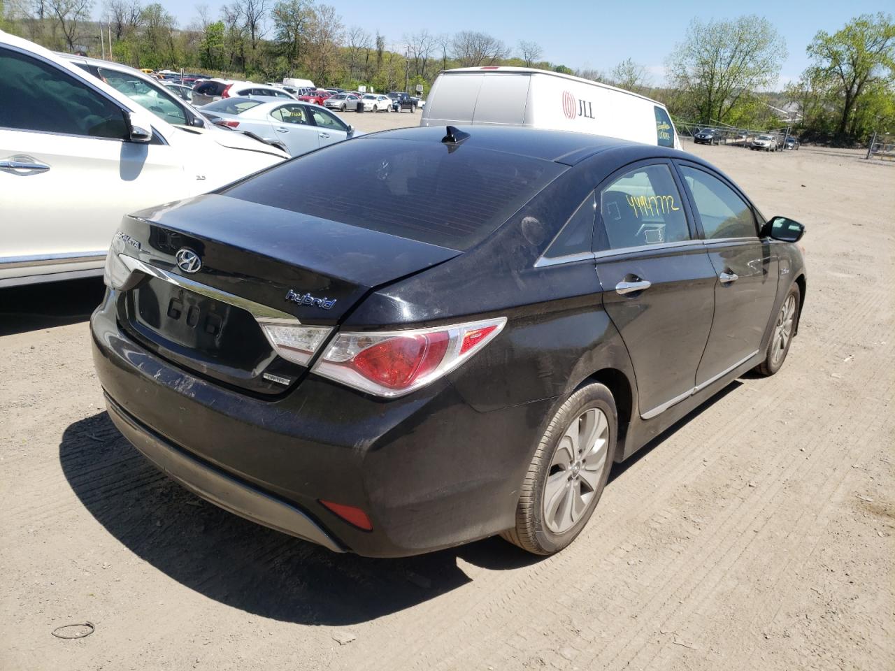Photo 4 from auction – 2015 HYUNDAI SONATA HYB with VIN KMHEC4A49FA128001