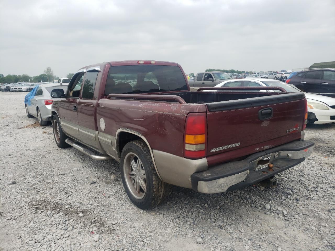 Photo 3 from auction – 1999 CHEVROLET SILVERADO with VIN 2GCEC19T4X1283081