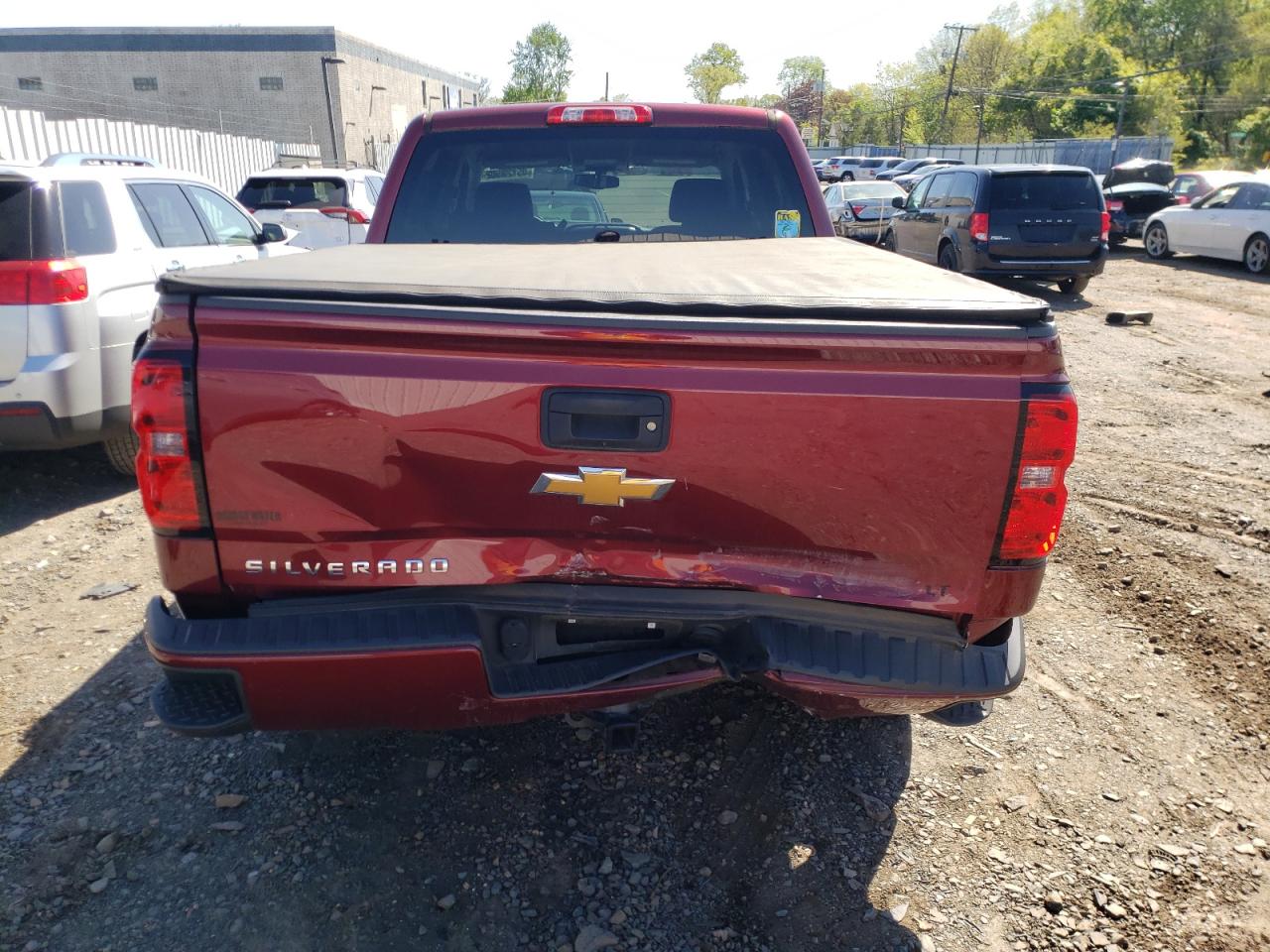 Photo 9 from auction – 2016 CHEVROLET SILVERADO with VIN 3GCUKREC1GG343733