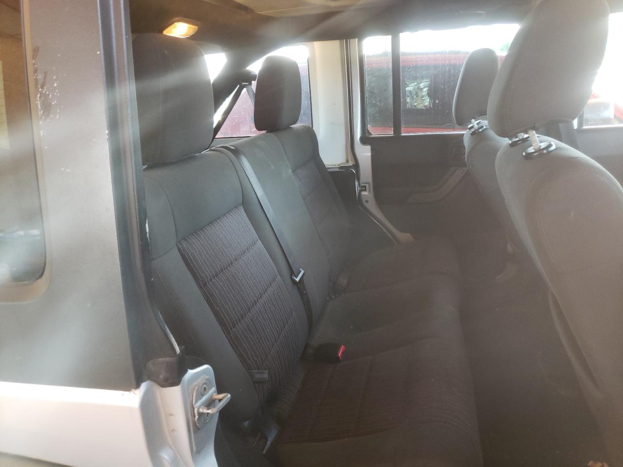 Photo 6 from auction – 2011 JEEP WRANGLER U with VIN 1J4BA3H10BL602476