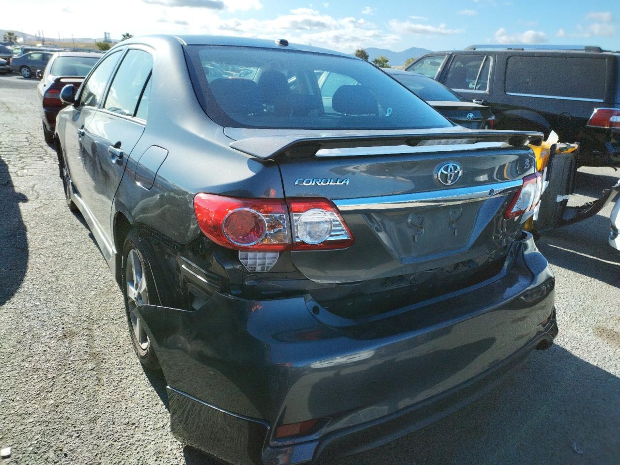 Photo 3 from auction – 2011 TOYOTA COROLLA BA with VIN 2T1BU4EE9BC683804