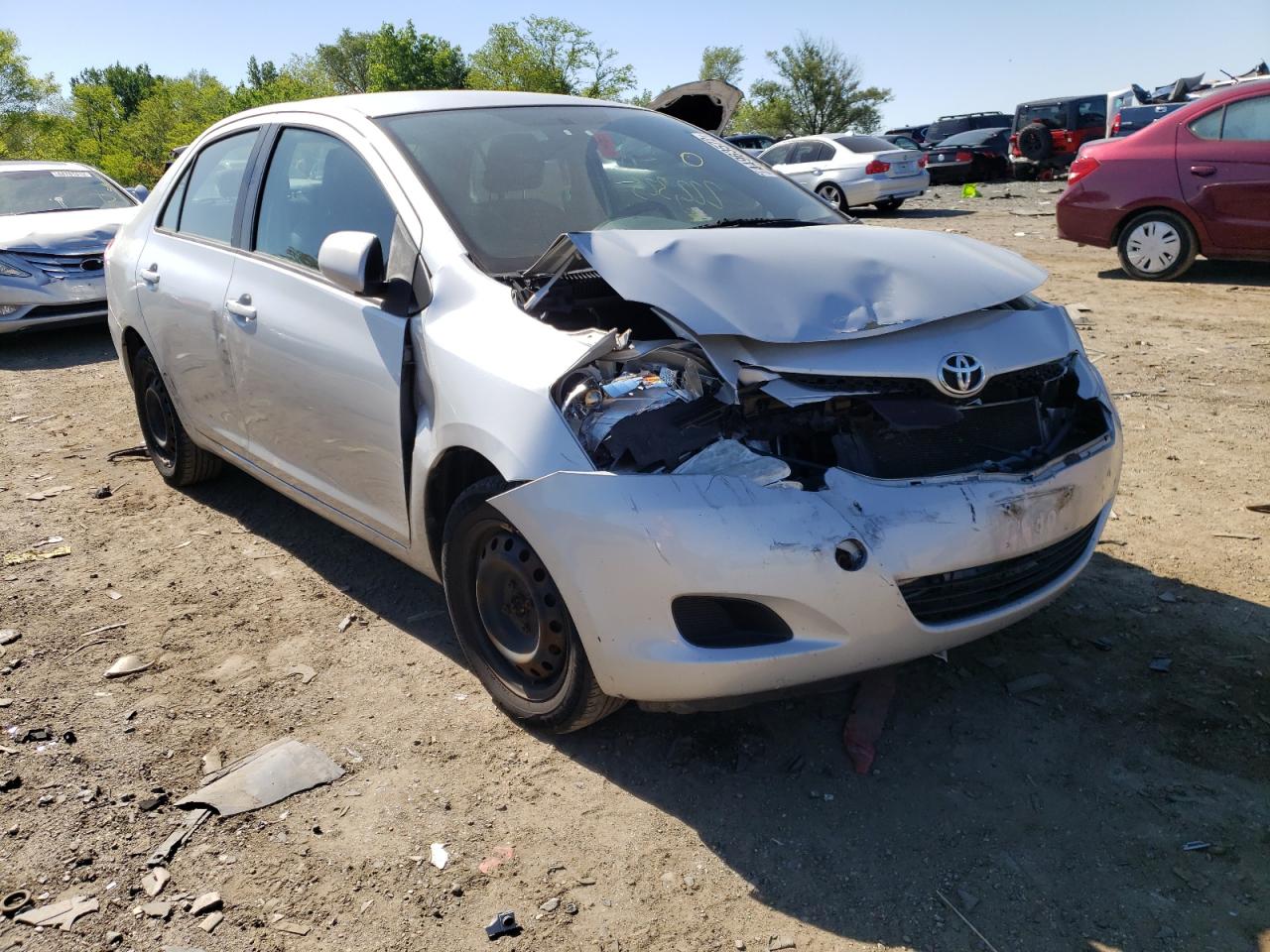 TOYOTA YARIS 2007 with VIN JTDBT923871078154 - Photo from auction