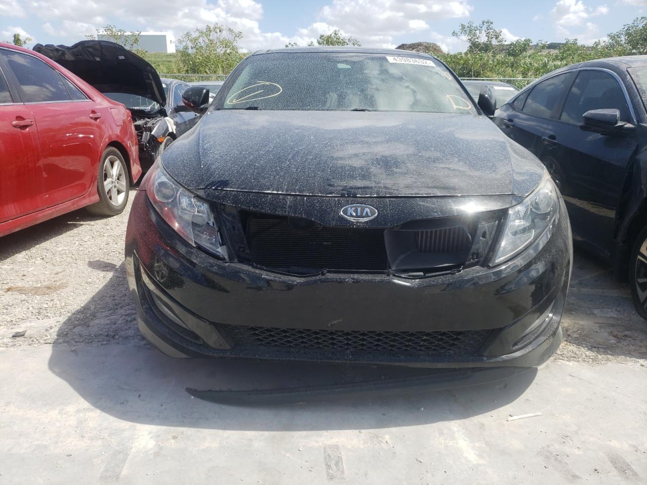 Photo 9 from auction – 2012 KIA OPTIMA SX with VIN 5XXGR4A63CG058234