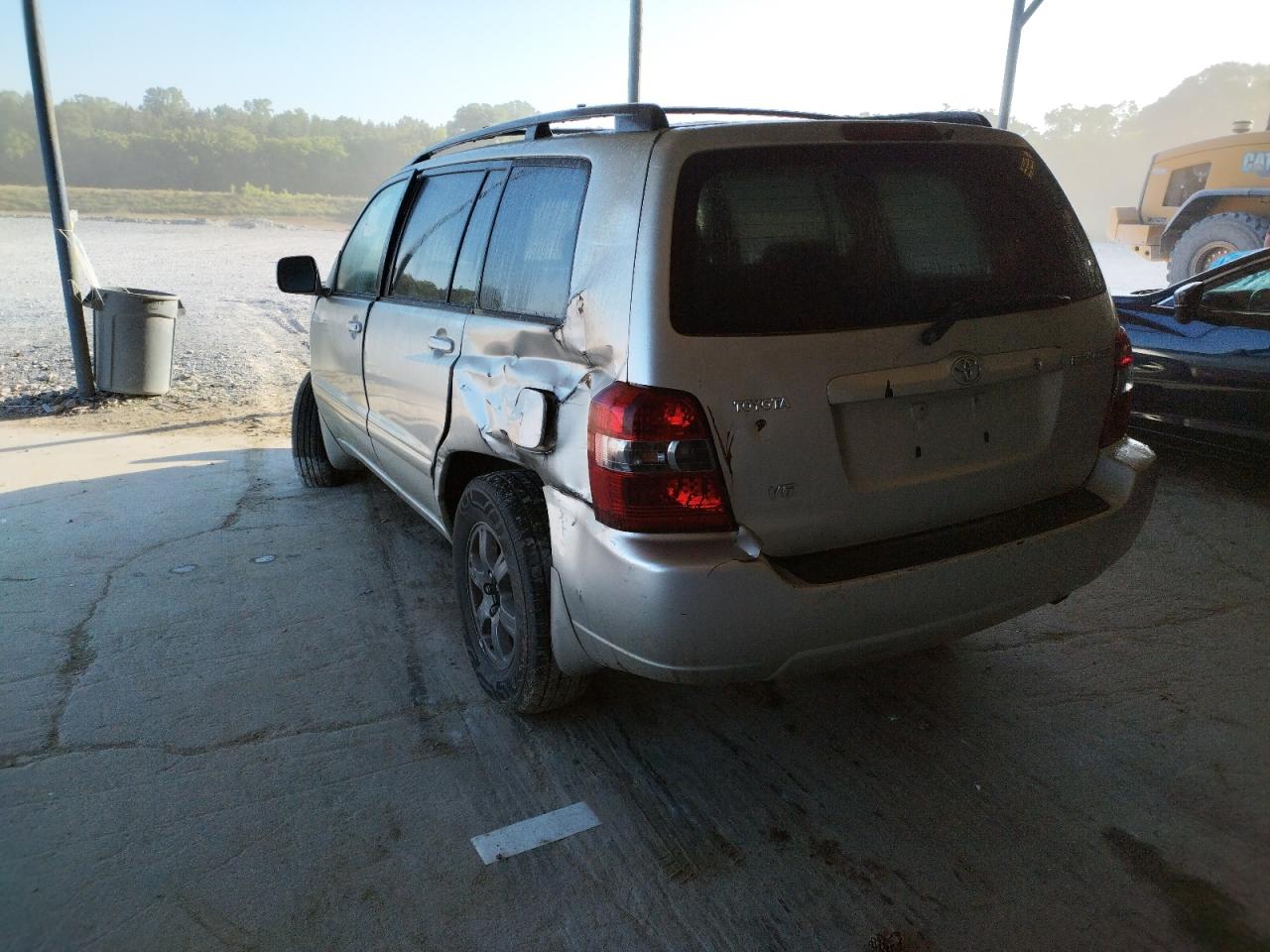 Photo 3 from auction – 2006 TOYOTA HIGHLANDER with VIN JTEGP21A360091640