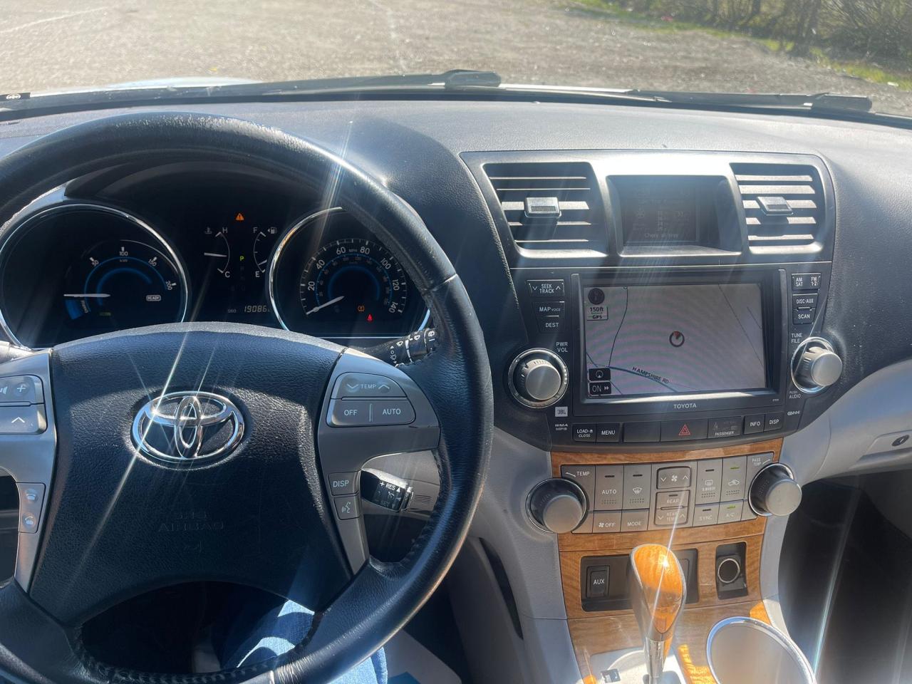 Photo 8 from auction – 2009 TOYOTA HIGHLANDER with VIN JTEEW44AX92028772