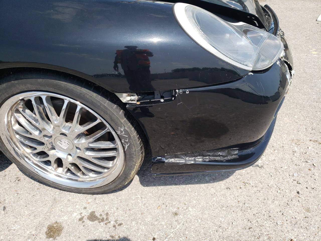 Photo 10 from auction – 2000 PORSCHE BOXSTER with VIN WP0CA298XYU628389