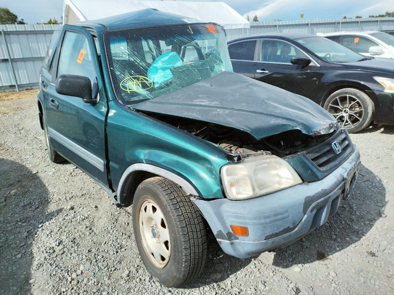Photo 1 from auction – 2000 HONDA CR-V LX with VIN JHLRD1844YS015872