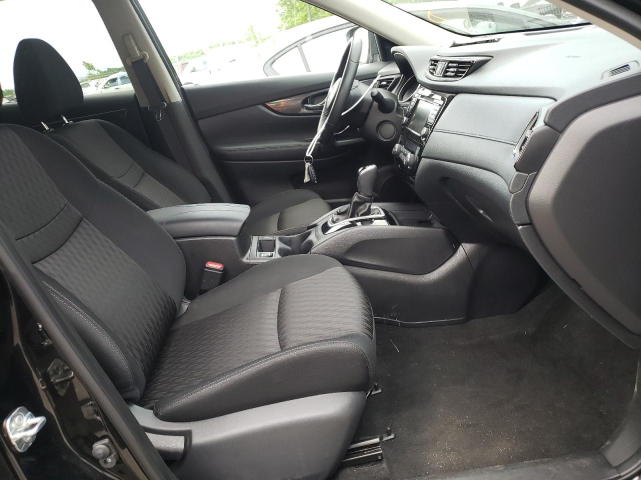 Photo 5 from auction – 2018 NISSAN ROGUE S with VIN KNMAT2MV4JP596350