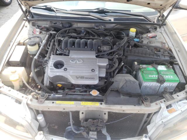 Photo 7 from auction – 2001 INFINITI I30 with VIN JNKCA31A41T040857
