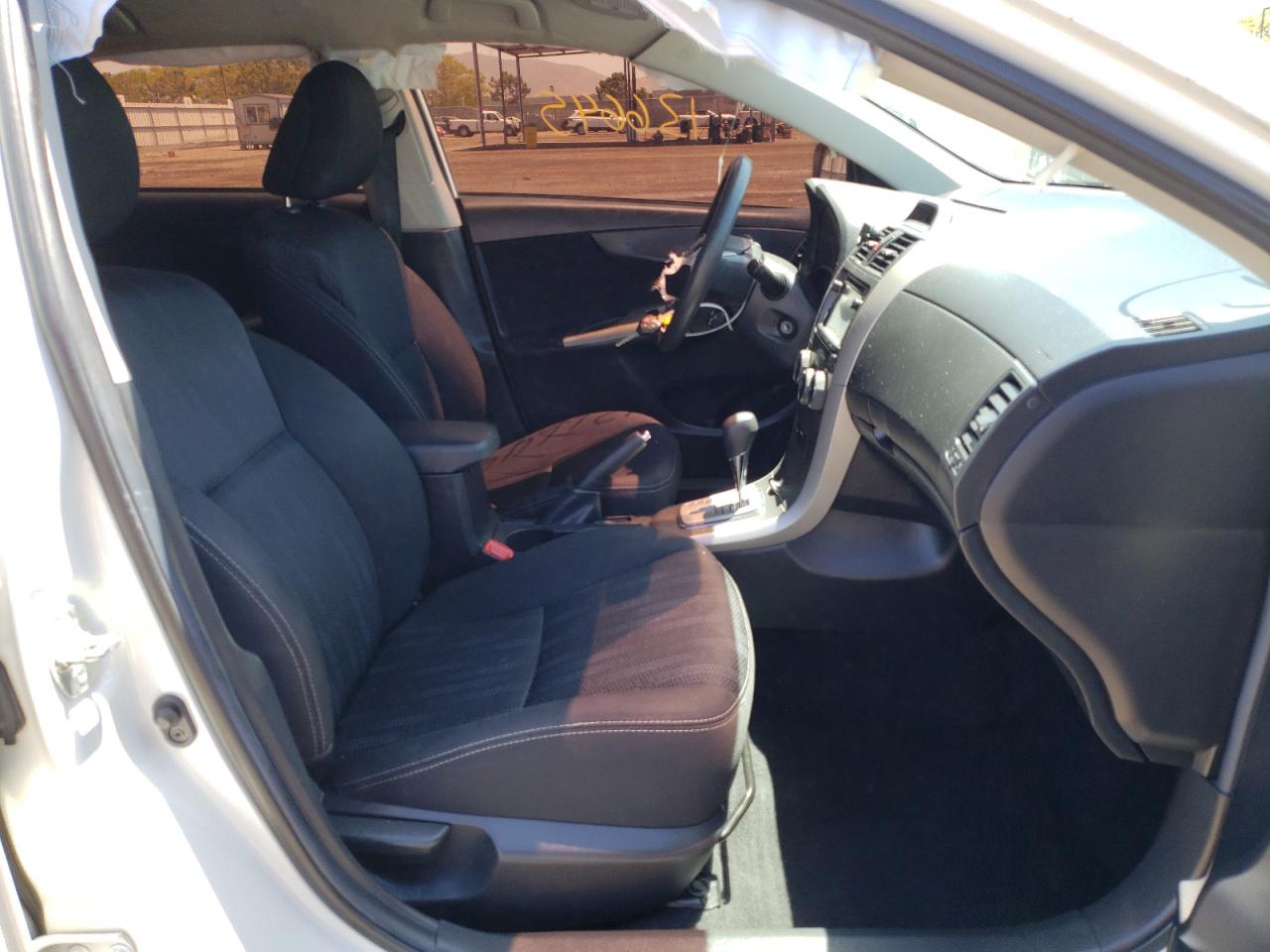 Photo 5 from auction – 2013 TOYOTA COROLLA BA with VIN 5YFBU4EE7DP127493